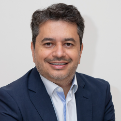 Carlos Alberto Pereira